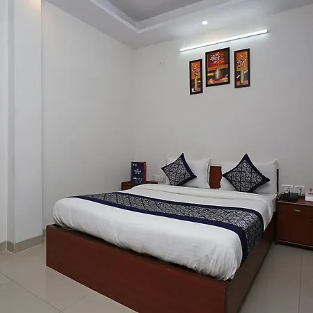 Oyo Hotel Delhi Delight Near Sarai Rohilla Railway Station